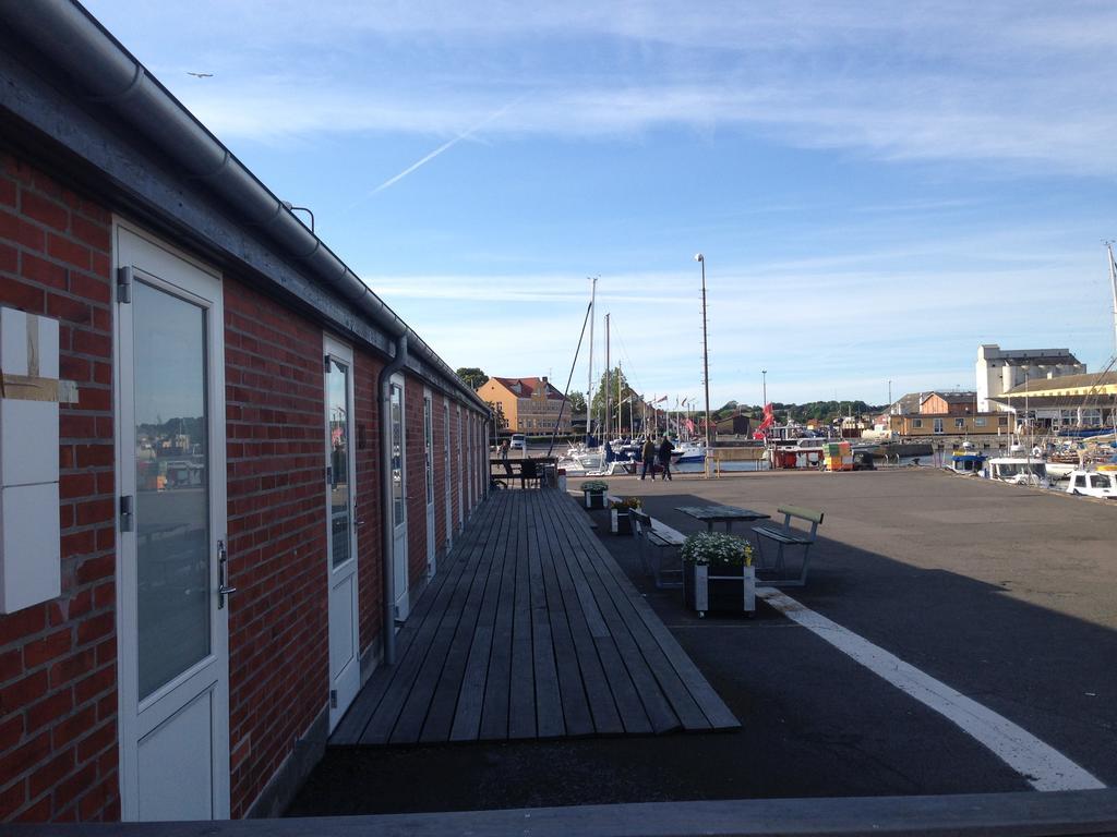 Nexo Marine Rooms Exterior photo